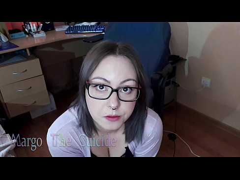 ❤️ Sexy meisje met bril zuigt Dildo diep op camera Fucking at nl.xxxner.ru ﹏